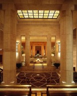 The Four Seasons Hotel - Foyer